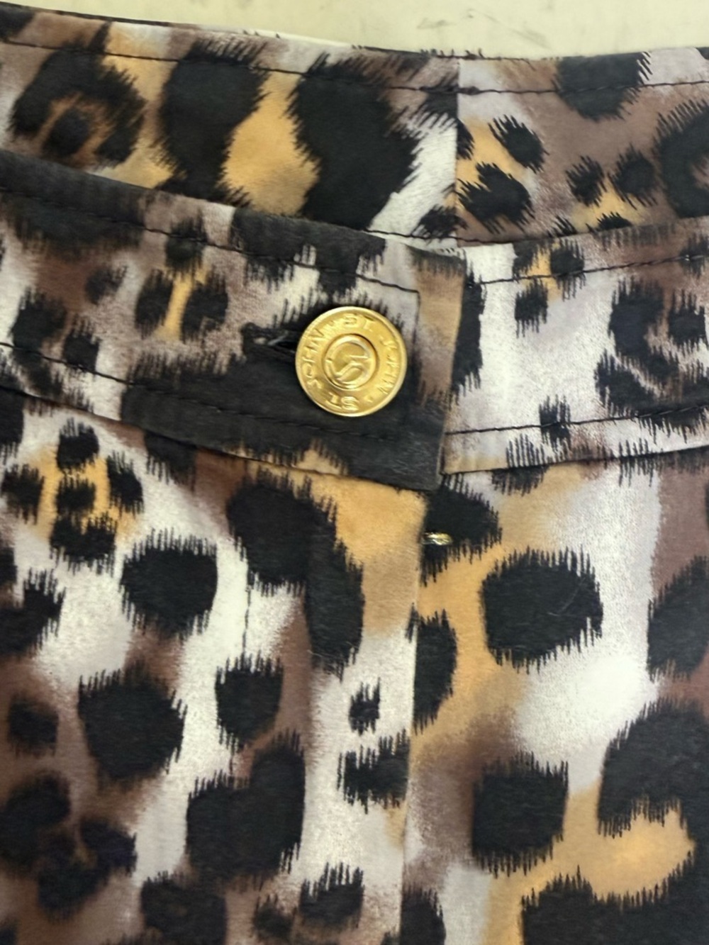 St. John Animal Print Pants - Picture 4 of 8